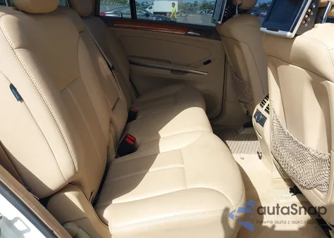 2009 Mercedes-Benz Gl 320 Bluetec 4Matic z USA, uszkodzony, nr VIN 4JGBF25E69A507401